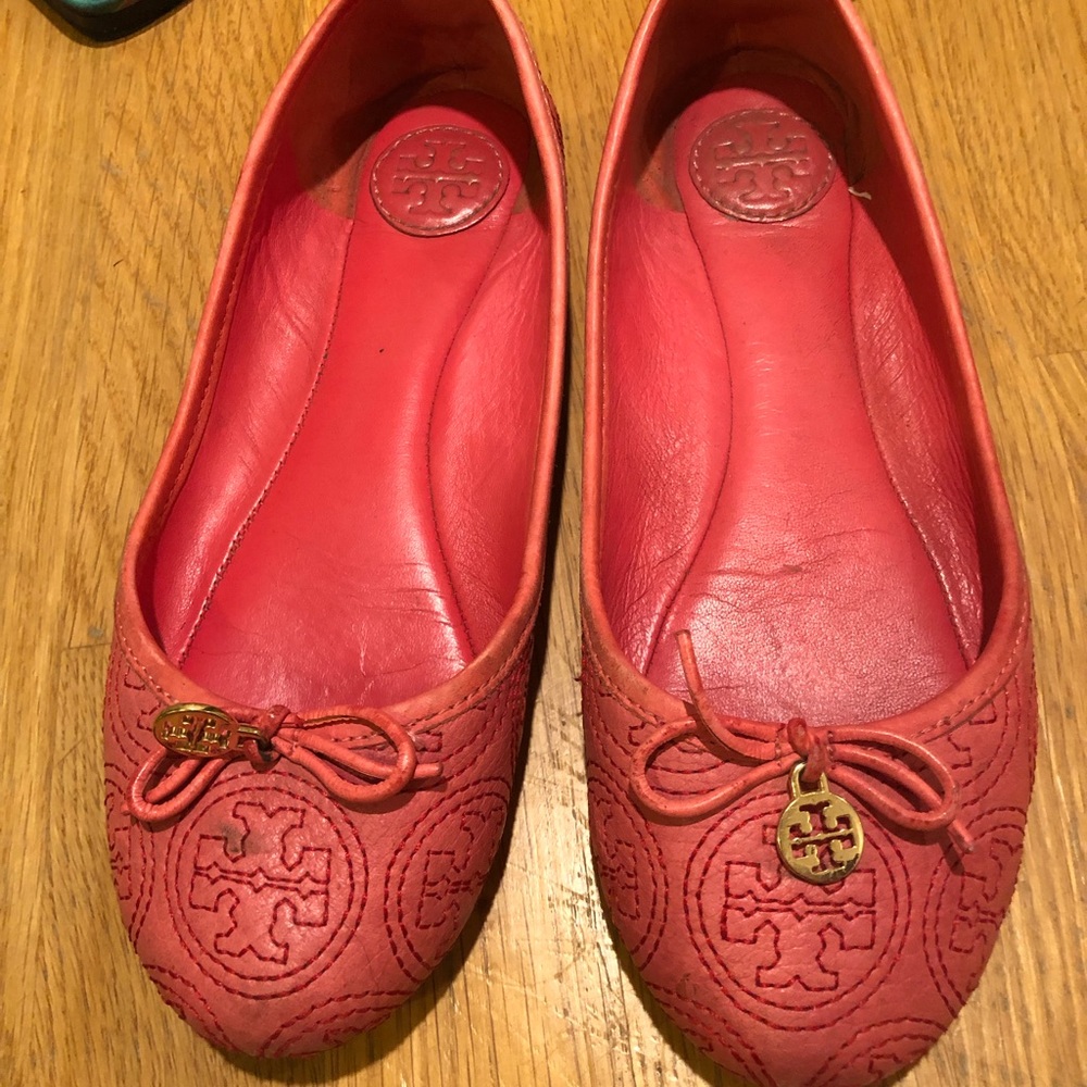 Tory burch flat